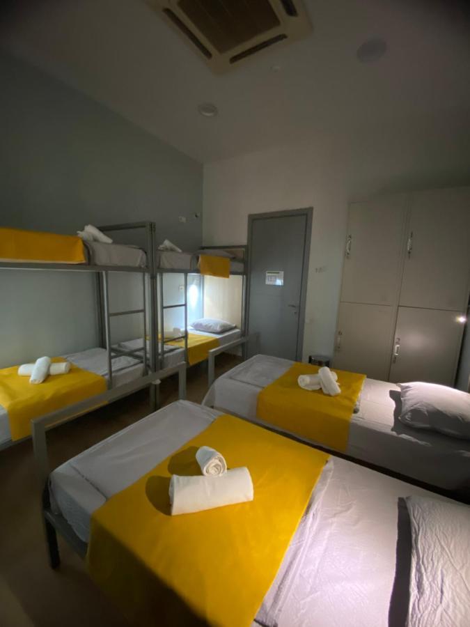 Queen Hostel Tbilisi Bagian luar foto